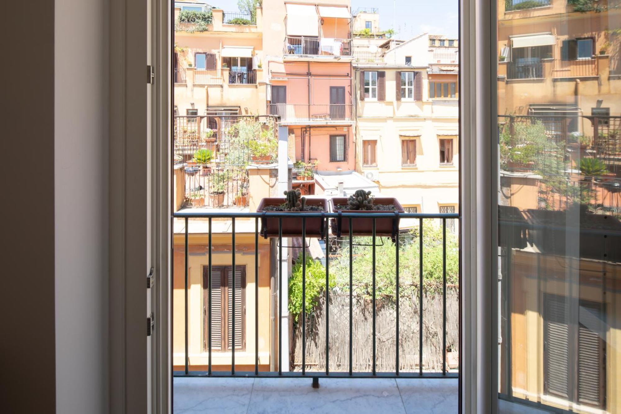 Valeria Terrace - Monti, Appartement